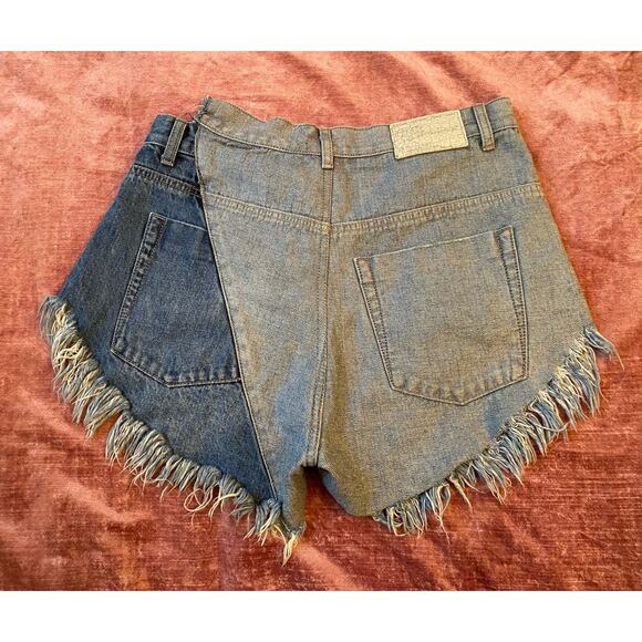 Free People ONE TEASPOON Rollers Jean Shorts Sz Thrashed Fray Asymmetrical 29 30 - Picture 4 of 6